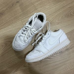 White Jordan 1 low
